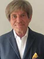 Präsident Stiftungsrat Dr. Rolf Hartl
